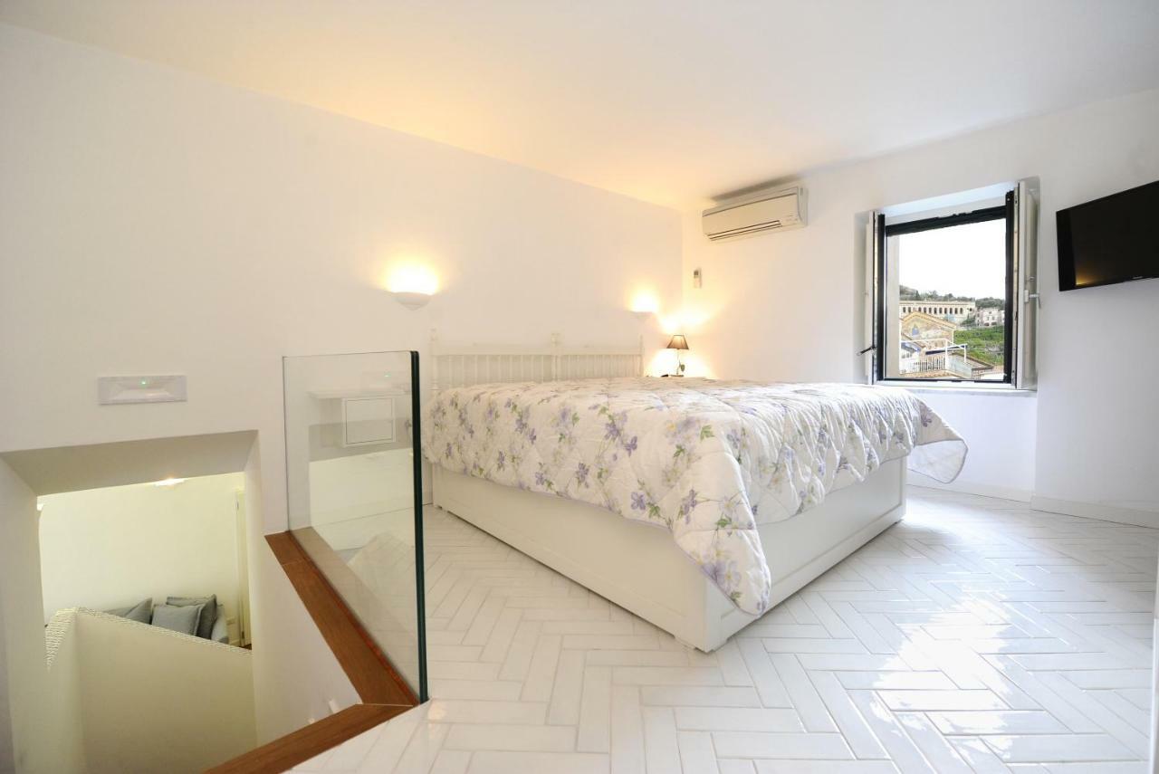 Residenza Piccolomini Apartment Amalfi Luaran gambar